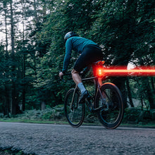 Cargar imagen en el visor de la galería, Magicshine Seemee 100AD Radar detection Taillight
