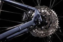 Cargar imagen en el visor de la galería, Bicicleta Cube Attention Indigoblack N&#39; Black talla 18&quot; 29&quot; M 2022