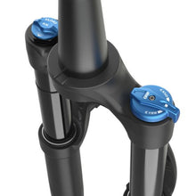 Cargar imagen en el visor de la galería, Fox 2023 22, 32, A, FLOAT SC, 29in, P-S, 100, Grip, 3Pos, Matte Blk, Std/Matte Blk Logo, Kabolt 110, BLK, 1.5 T, 44mm Rake, AM